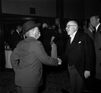 Receptie G. Th. Bom en Zonen ( 200 jaar ). Poort van Cleeve, Bestanddeelnr 908-0521