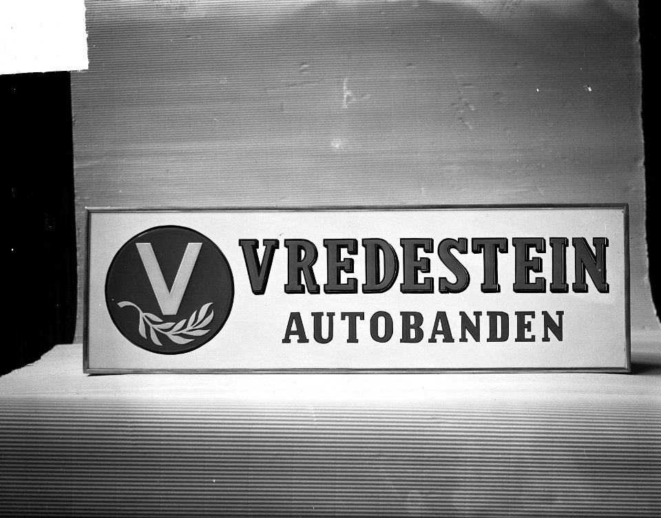 Reclame Kemperman Vredestein autobanden, Bestanddeelnr 903-3079