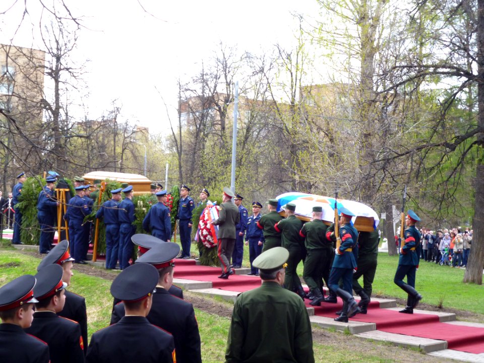 Reburial of Nicholas Nikolaievich in Memorial park 03