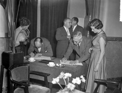 Receptie ten gunste van 75 jarig jubileum Nederlandse Bakkersbond, Bestanddeelnr 907-8328
