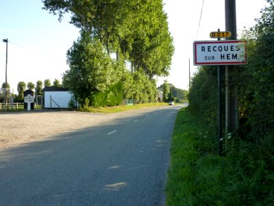 Recques-sur-Hem (Pas-de-Calais) city limit sign