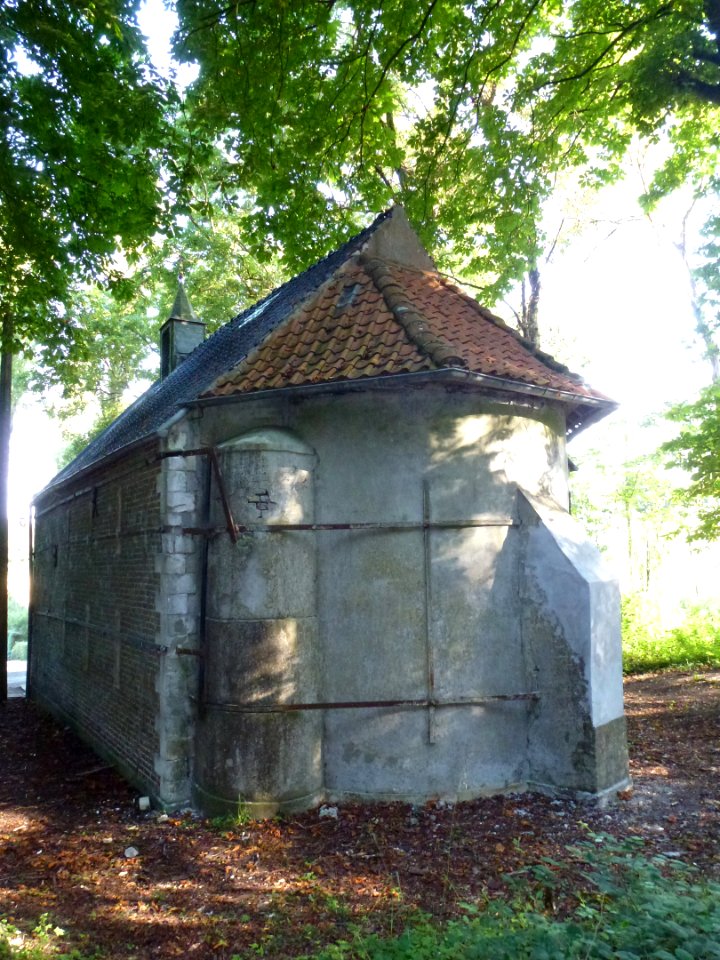 Recques-sur-Hem (Pas-de-Calais) Chapelle Notre-Dame-des-Bois, le chevet de 1863