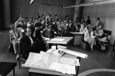 Rechtzitting Lelystad tegen de Staat in verband met zone-indeling openbaar vervo, Bestanddeelnr 933-4371