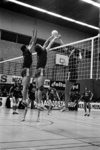 Rechts Frank Constandse in actie, Bestanddeelnr 926-9933