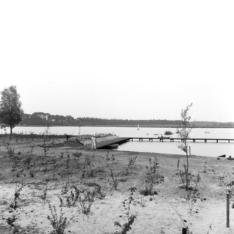 Recreatieterreinen, vliegvelden ed, strandbaden, botenhaventjes, landgoed, pla, Bestanddeelnr 163-0874
