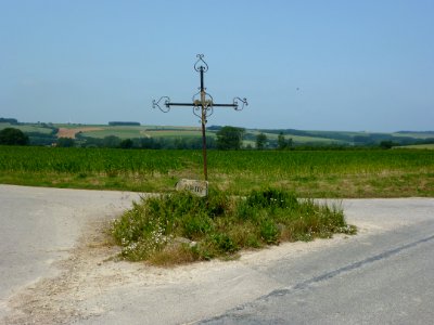 Reclinghem (Pas-de-Calais) croix de chemin