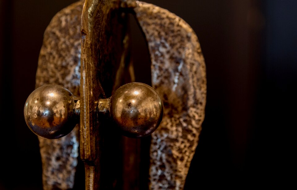 Welding statue face