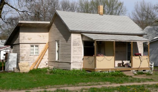 Red Cloud, Nebraska 821 N Elm