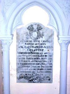 Recques-sur-Hem (Pas-de-Calais) dalle funeraire de Jacques Delattre, seigneur de Noeufrue