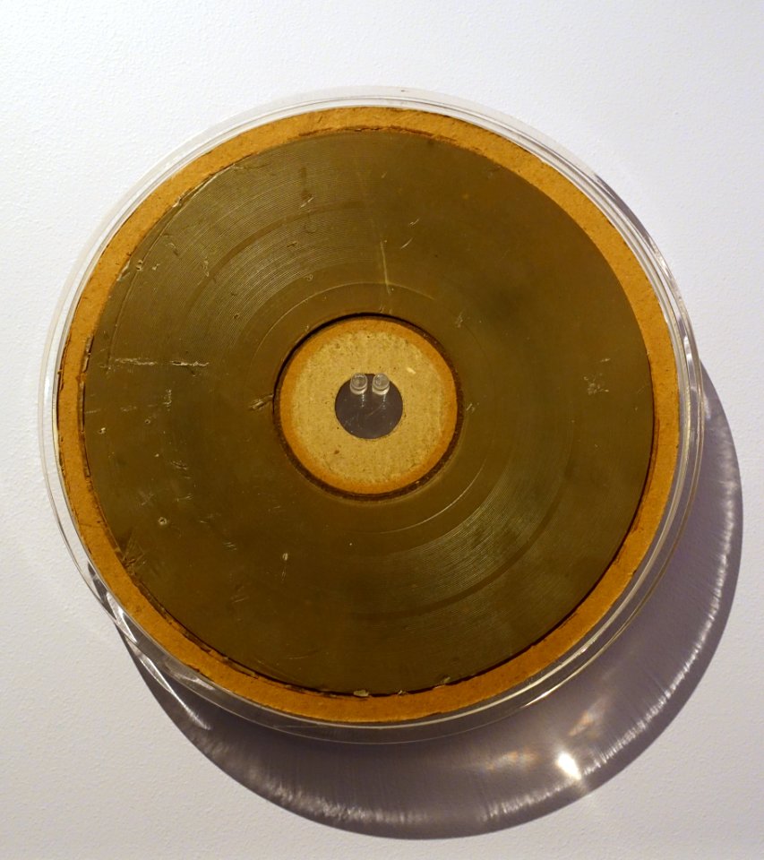 Recording of Killarney and Hot-Shot March on wax-coated binder's board disk, Alexander Graham Bell - National Museum of American History - DSC00114