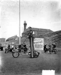 Reclamereus Mikkenie Scheveningen, Bestanddeelnr 905-0470