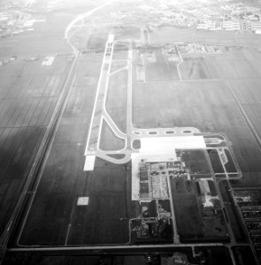 Recreatieterreinen, vliegvelden ed, overzichten, Luchthaven Rotterdam, Bestanddeelnr 163-1363