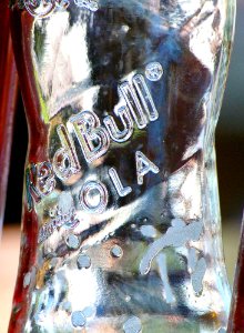 Red Bull Cola Flaschen 02