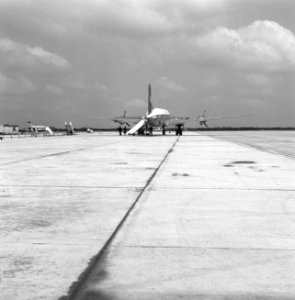 Recreatieterreinen, vliegvelden ed, platorms, vliegtuigen, Luchthaven Rotterda, Bestanddeelnr 163-1252