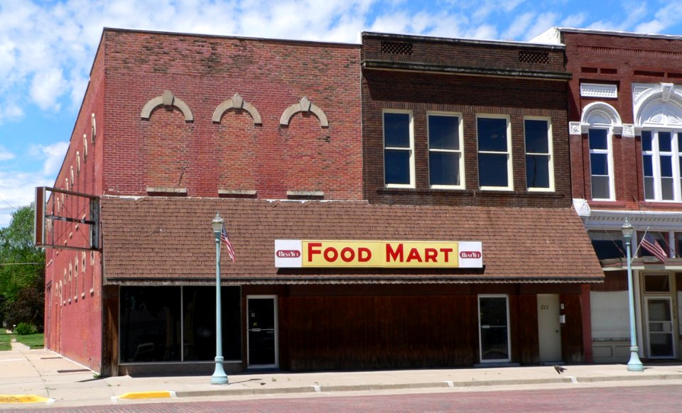 Red Cloud NW corner 3rd and Webster 2