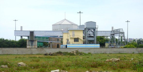 Rear view of South Port