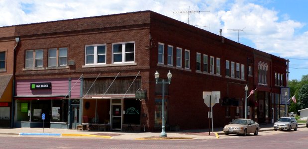 Red Cloud SW corner 4th and Webster 2