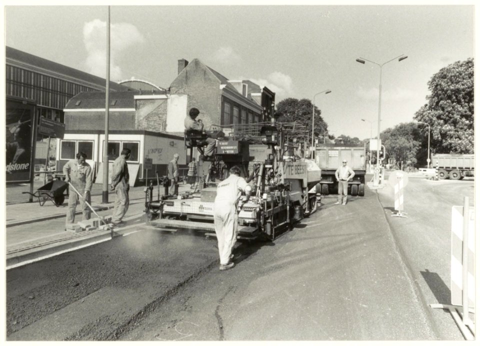 Reconstructie Kennemrplein. NL-HlmNHA 54015355