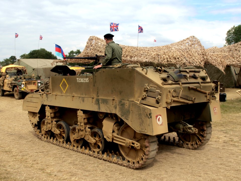 RECON CAR T8E1 pic-005