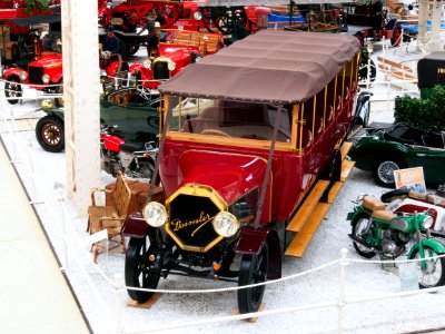 Red Daimler bus