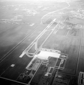 Recreatieterreinen, vliegvelden ed, overzichten, Luchthaven Rotterdam, Bestanddeelnr 163-1362