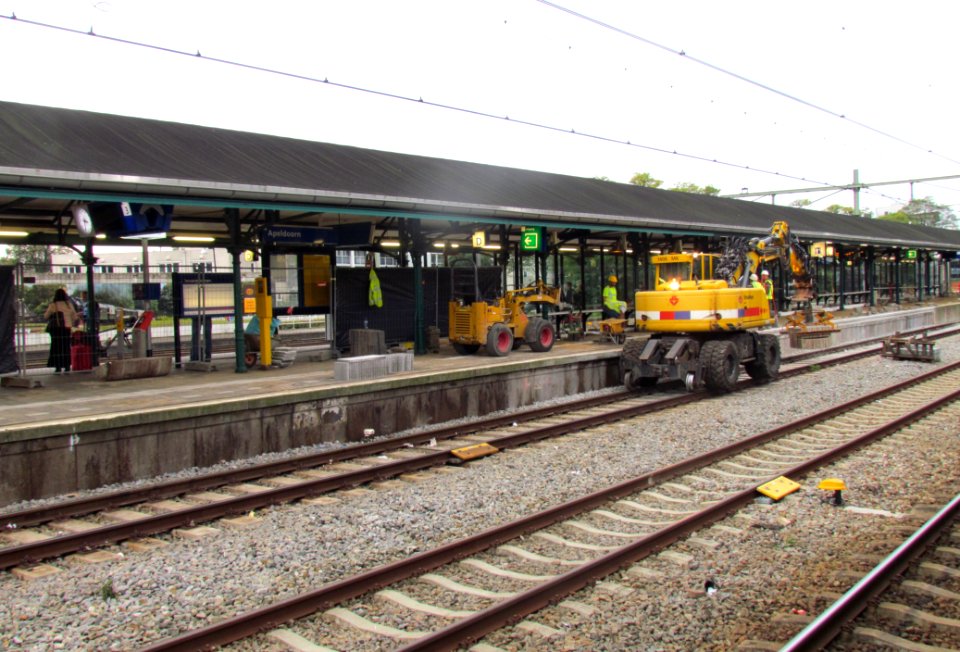 Reconstructie perron station Apeldoorn, oktober 2014 (2)