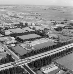 Recreatieterreinen, zwembaden, Bestanddeelnr 250-8809