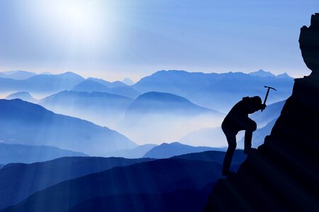 Mountains mountaineer defeat