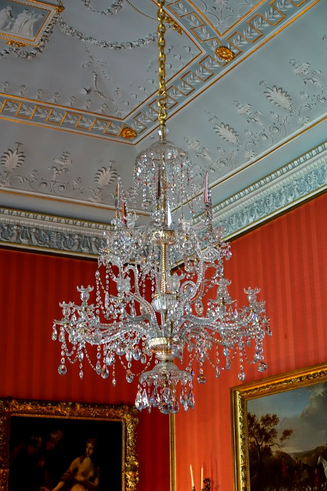 Red Drawing Room chandelier, England, 1790s, cut-glass lead crystal - Shugborough Hall - Staffordshire, England - DSC00348