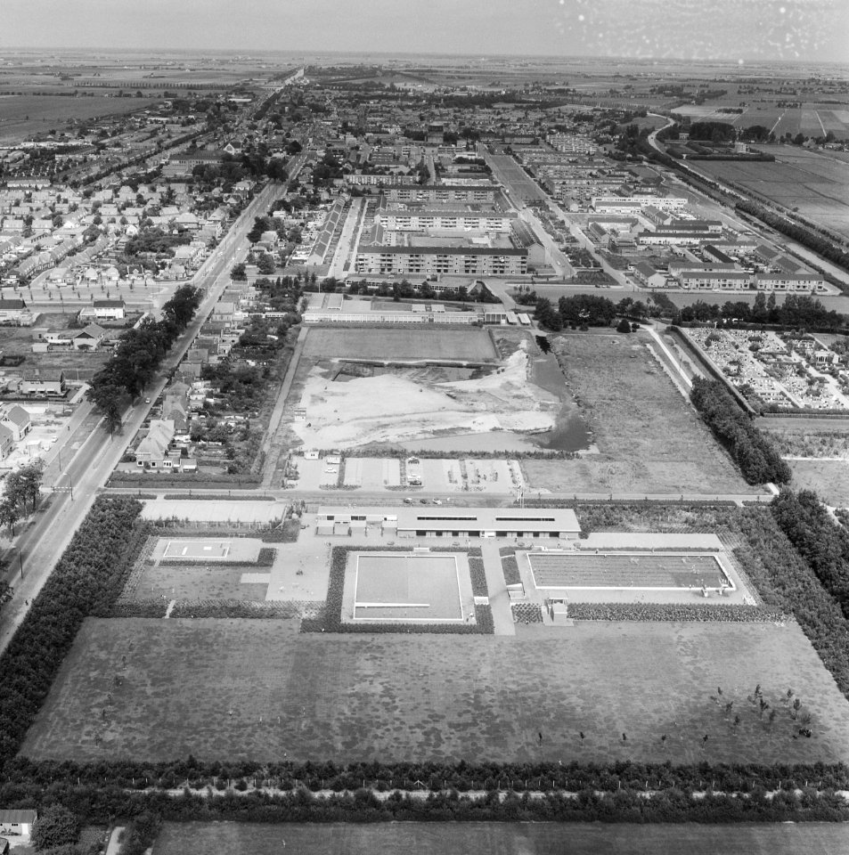 Recreatieterreinen, zwembaden, overzichten, Bestanddeelnr 250-8730