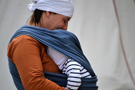 Mother baby sling
