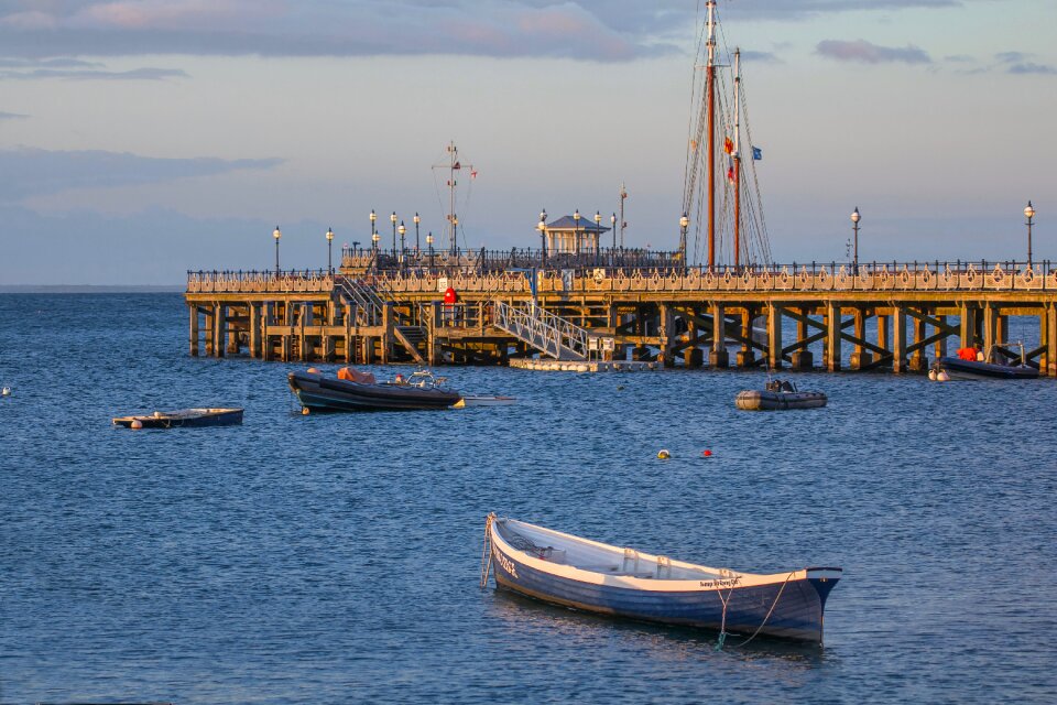 Port pier ships