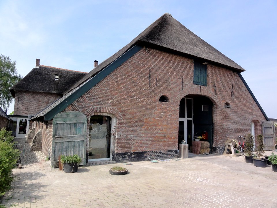 Randwijk Rijksmonument 21984 Bredestraat 69 achterkant