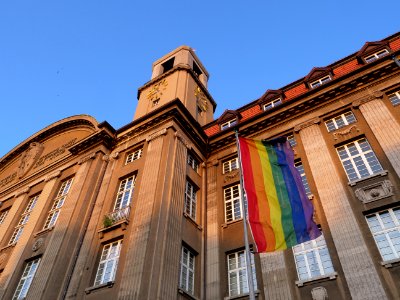 Rathaus Spandau with rainbow flag 04