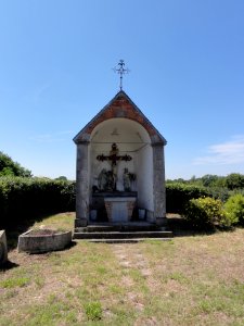 Ramousies (Nord, Fr) calvaire-oratoire