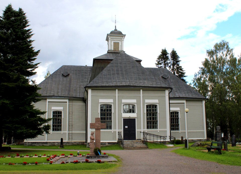Rantsila Church 20120723