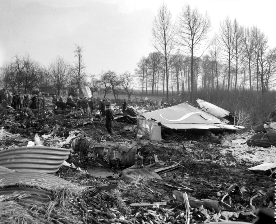 Ramp met Sabenavliegtuig bij Brussel, overzicht van de wrakstukken, Bestanddeelnr 912-1029