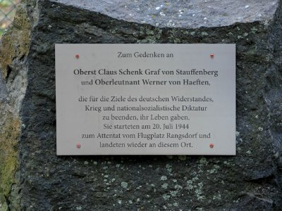 Rangsdorf.Gedenkstein.Stauffenberg..P1079614