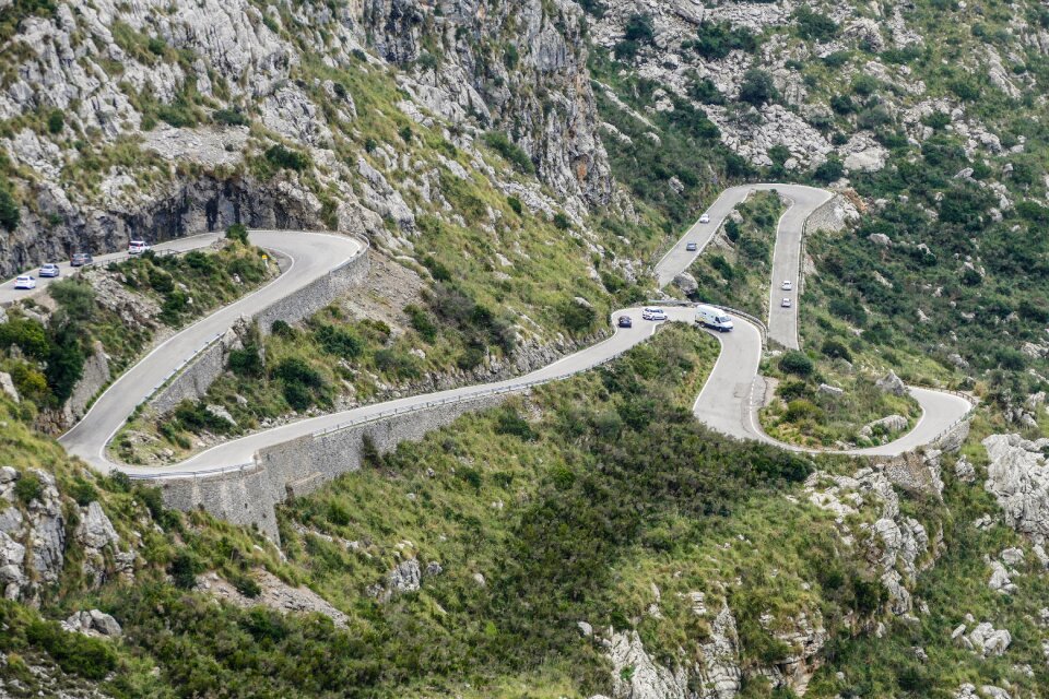 Hairpin bends serra de tramuntana mountains