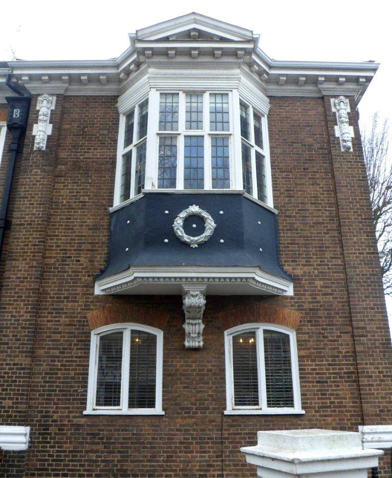 Ralli Hall, Denmark Villas, Hove (March 2013) (Oriel Window)