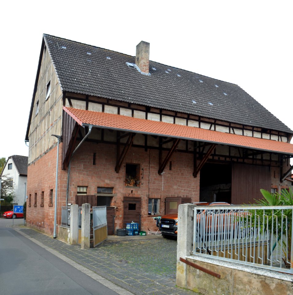 Ravolzhausen, Marienstraße 1