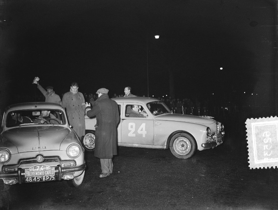 Rally Monte Carlo passeren Amsterdam, Bestanddeelnr 906-2535