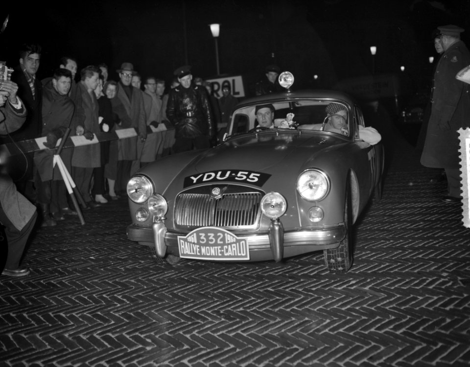 Rally Monte Carlo 1960 vertrek Den Haag, Bestanddeelnr 910-9565