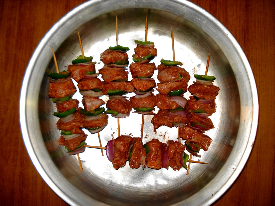 Raw Shish Taouk photo