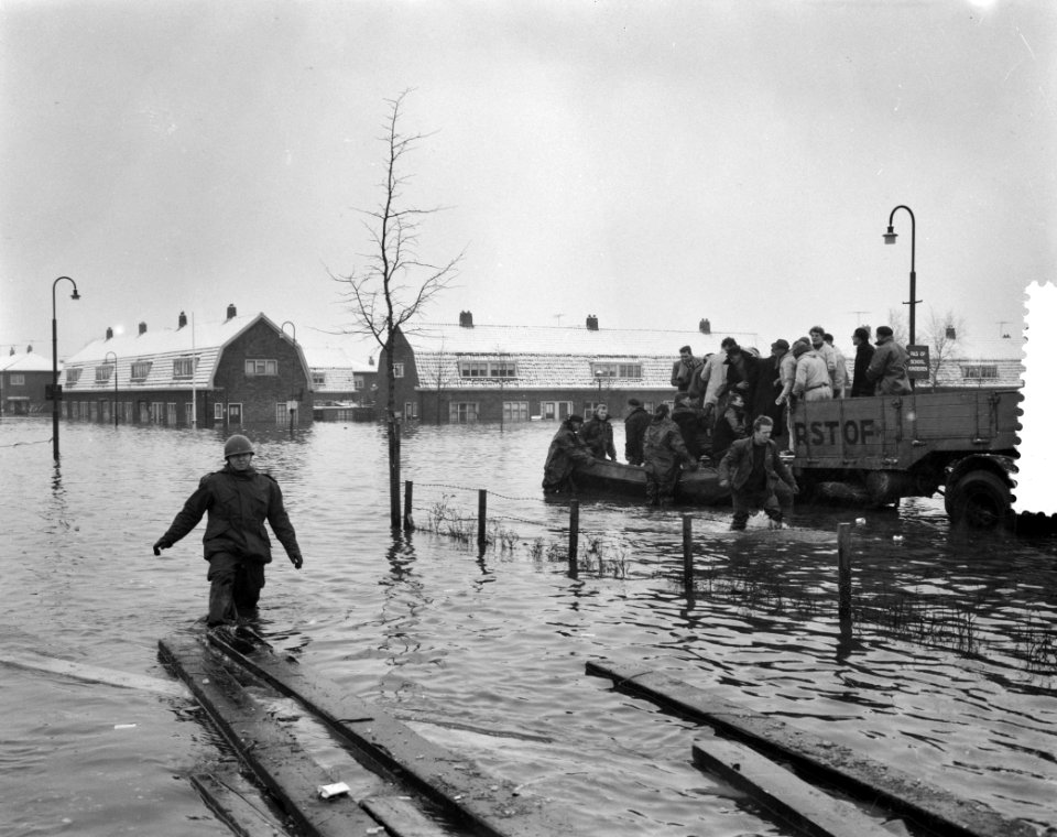 Ramp Tuindorp Oostzaan, Bestanddeelnr 910-9438