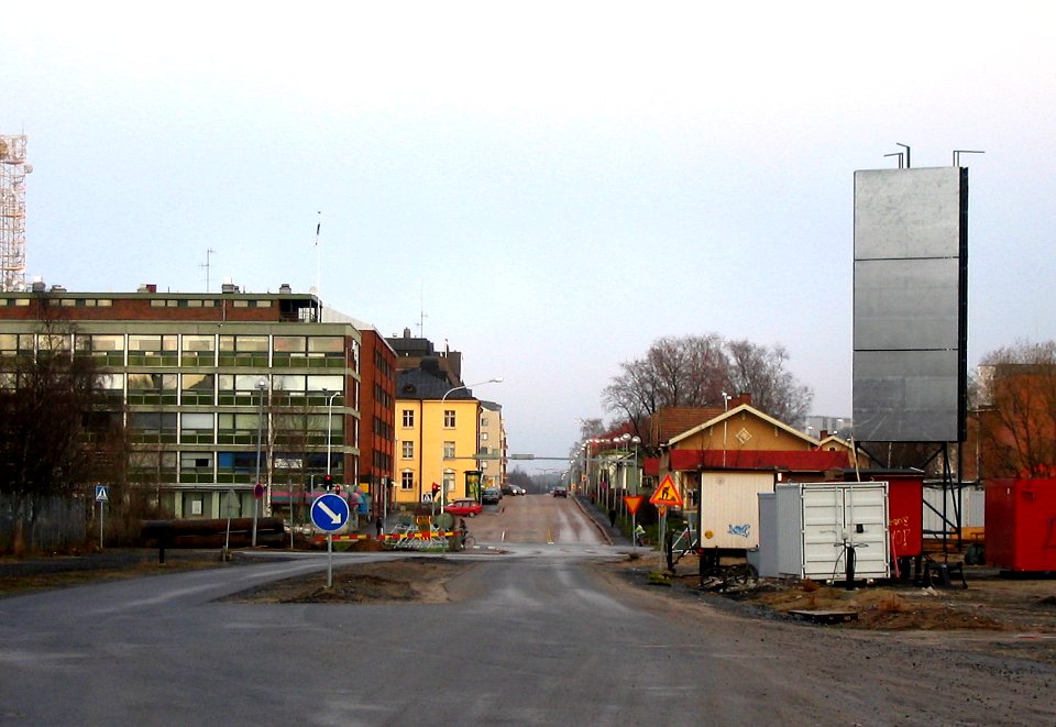 Rautatienkatu Oulu 20041106