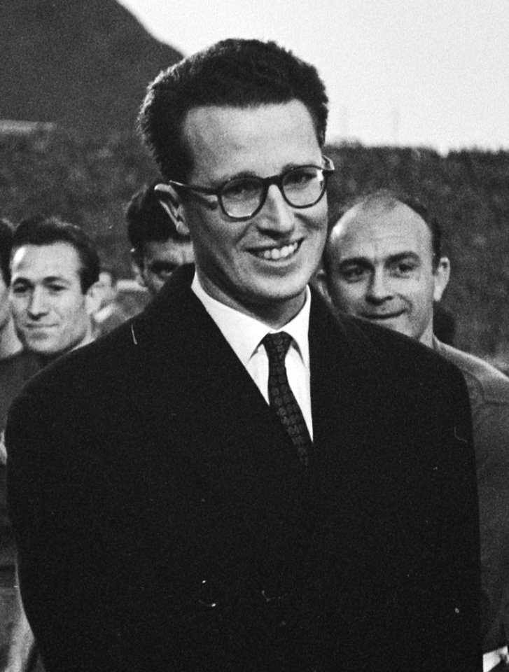 Real Madrid tegen Standaard Luik elftallen bezoek van Koning Boudewijn, Bestanddeelnr 913-7705 (cropped)