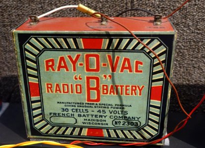 Ray-O-Vac Radio 'B' Battery, 45 volts, French Battery Company, Madison, Wisconsin - National Electronics Museum - DSC00237