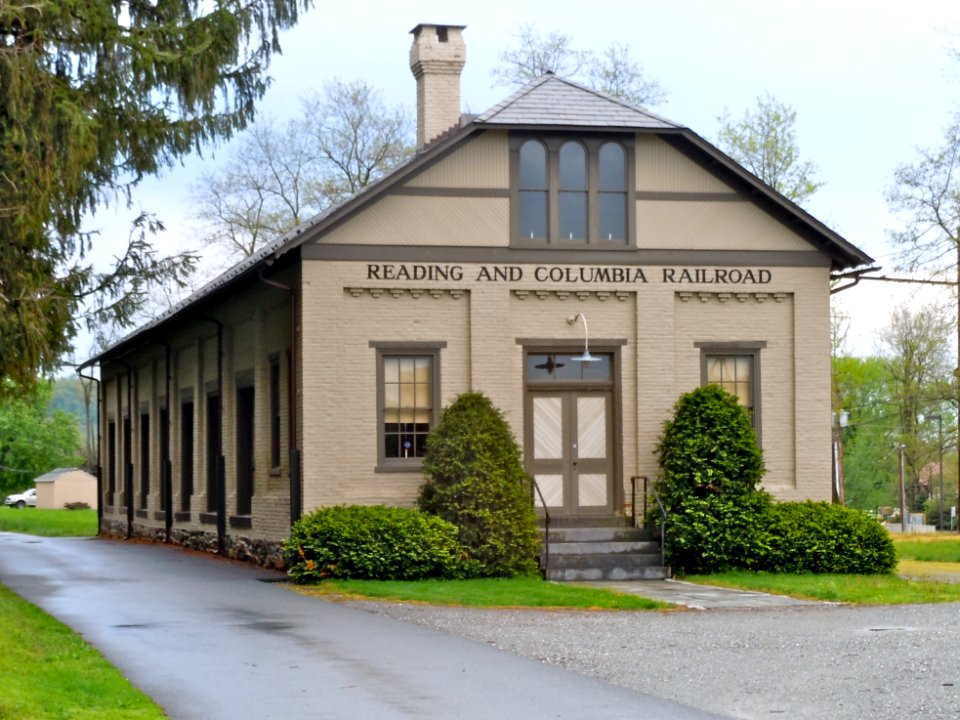 Reading and Columbia Station PA