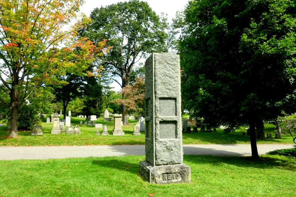 Read - Newton Cemetery & Arboretum - Newton Center, MA - DSC07068